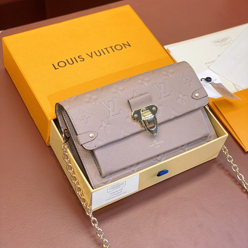 Bolsa Modelo Louis Vuitton Vavin PM