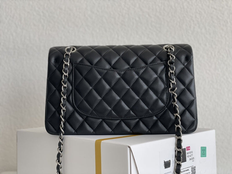 Bolsa Jumbo Classic Double Flap Lambskin Chanel